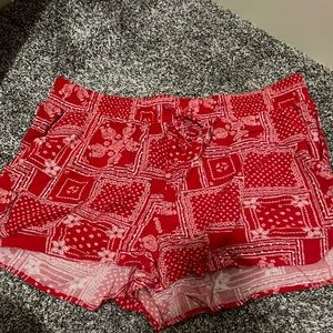 LOOSE RED SHORTS